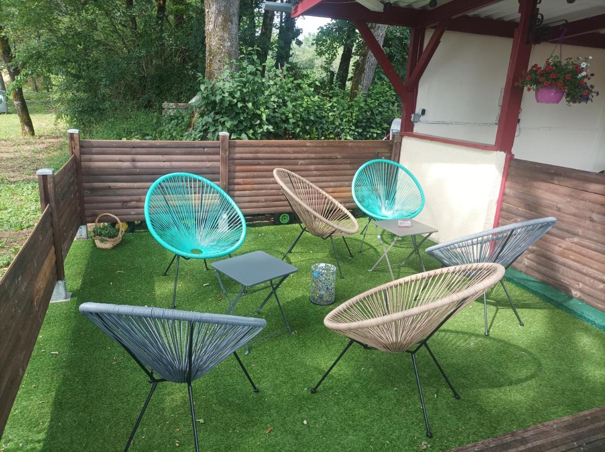 7-Gite-7 Personnes Au Coeur De La Nature /Piscine Saint-Aubin-de-Nabirat Εξωτερικό φωτογραφία